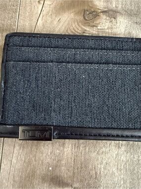 Tumi Card Wallet Leather Canvas Black Gray Slim ID Slot Travel Compact